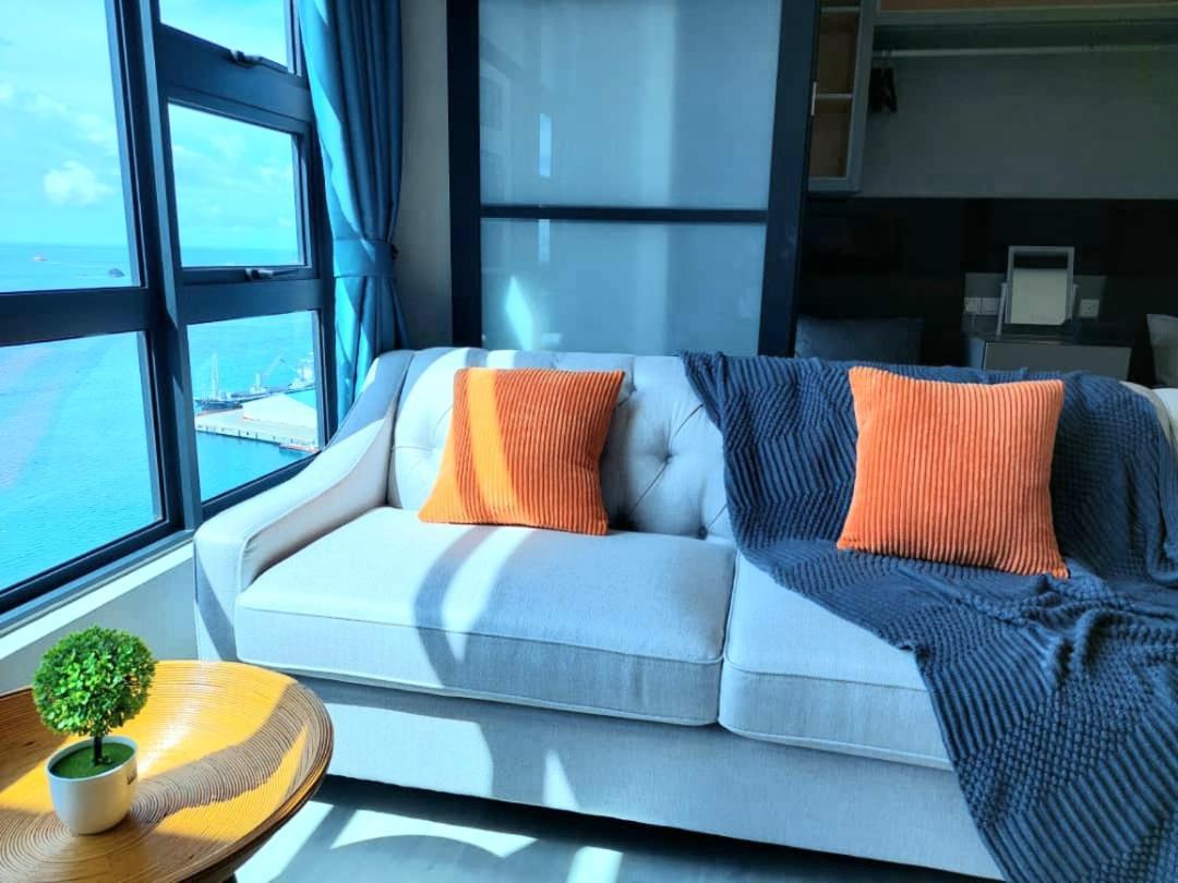 J'Stay Seaview Suite Jesselton Quay Kota Kinabalu Esterno foto