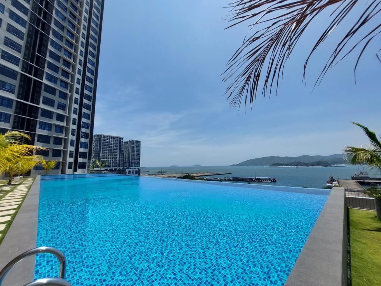 J'Stay Seaview Suite Jesselton Quay Kota Kinabalu Esterno foto